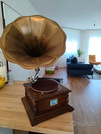 Grammofono Vintage inizio 1900