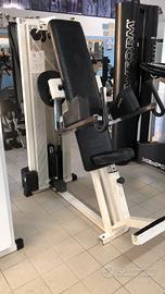 attrezzi palestra technogym 