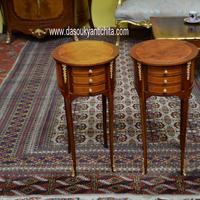 Coppia di tavolini-comodini tondi  stile Luigi XV