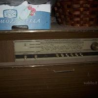 Mobile giradischi-stereo-radio grundig vintage