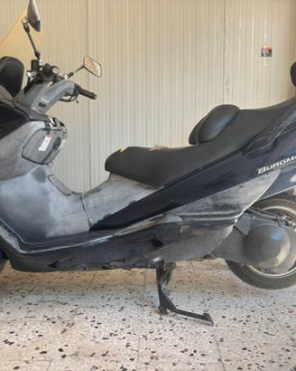 Suzuki Burgman 400