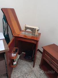 macchina da cucire Necchi Vintage