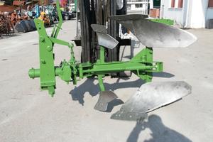 aratro monovomere meccanico per 40-50CV