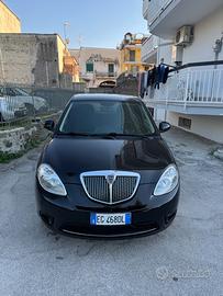 Lancia ypsilon 1.3 multijet 75 cv