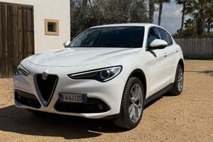 Alfa Romeo Stelvio 2.2 Turbodiesel 190 CV AT8 Q4 E