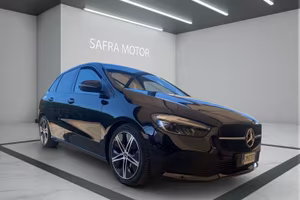 Mercedes-Benz Classe B B 180 Automatic Adv Pl...