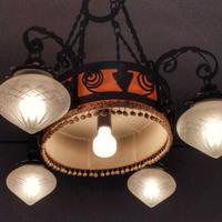 Lampadario stile retrò