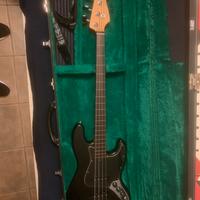 Fender Jazz bass fretless
