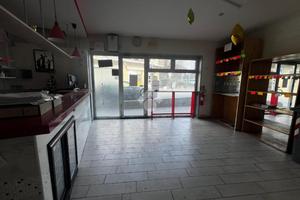 NEGOZIO A MIRA