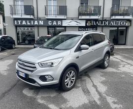Ford kuga 1.5 tdci titanium powershift 120 cv