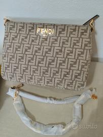 Borsa nuova modello Fendi color tortora 