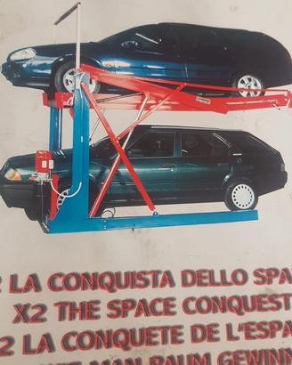 Ponte sollevatore da box Lanzoni. 2 auto in 1 box