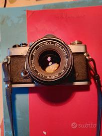 macchinetta fotografica Olympus   OM 1