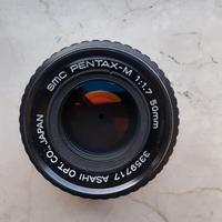 Obiettivo originale PENTAX smc f/1.7 50mm
Obiettiv