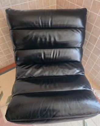Poltrona Lounge in Pelle Nera vintage anni 70