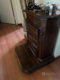 Inginocchiatoio in legno del 600