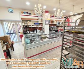 Attività di Bar Pasticceria - Ristrutturato