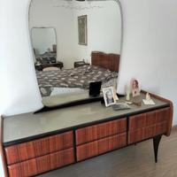 ARREDAMENTO (MOBILI)