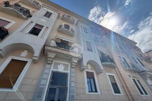 3 LOCALI A CASTELLAMMARE DI STABIA