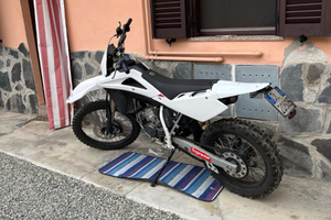 Husqvarna 125 WRE - 2009