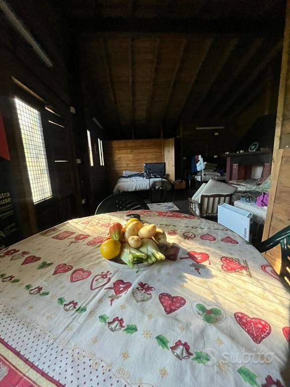 Rustico / Casale di 167 m² con 1 locale a Polino - Vista 5