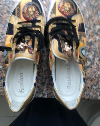 Scarpe imitazione Versace