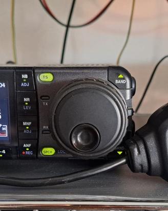 ICOM IC-7000