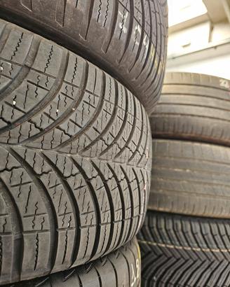 235 55 R 18 104H Goodyear Vector 4 SEASON Chevrole