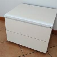 Comodino laccato moderno - 2 cassetti