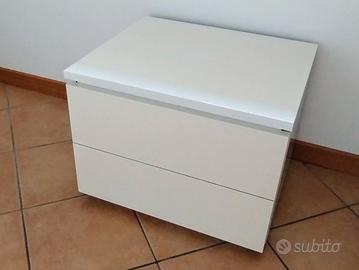 Comodino laccato moderno - 2 cassetti