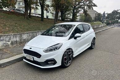 FORD Fiesta 1.5 Ecoboost 200 CV 5 porte ST