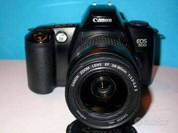 CANON: FOTOCAMERA EOS 500 + OBIETTIVO