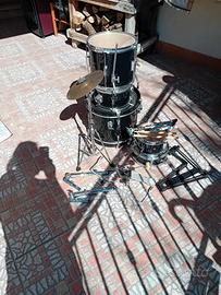 batteria x bamb8ni/adolescenti in ottime condizion