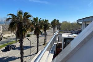 110 mq fronte mare, 6 posti, aria condizionata