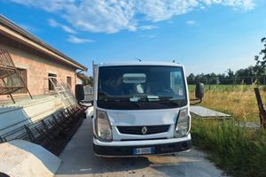 renault maxity 