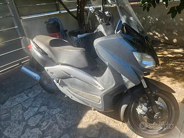 Yamaha X-Max 125cc 