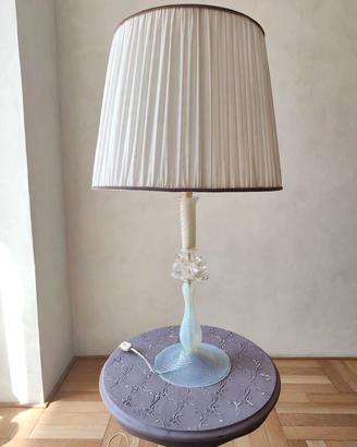 Lampada  di Murano da tavolo anni 60 con fiore 