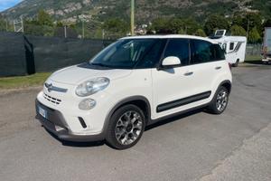 Fiat 500L tetto, cambio automatico e retrocamera