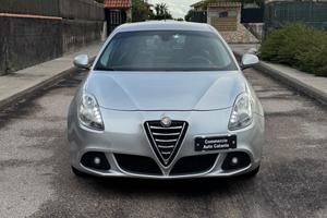 Alfa Romeo Giulietta 1.6 multijet INTERNI IN PELLE