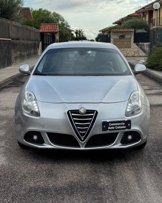 Alfa Romeo Giulietta 1.6 multijet INTERNI IN PELLE