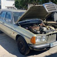 Mercedes 240D (Gattone)