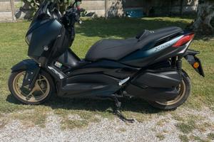 X MAX 300 TECH MAX YAMAHA 2022