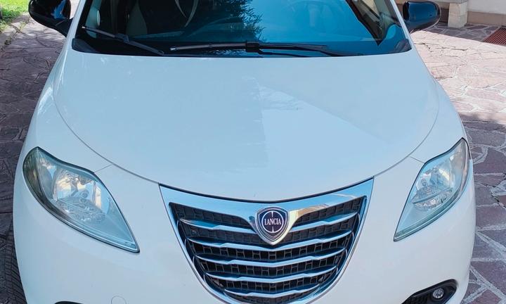 Lancia Ypsilon 1200 Benzina
