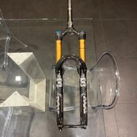 FOX 38 Grip 2 Factory