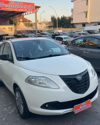LANCIA YPSILON 1.2 GPL 69 (CV) 2015