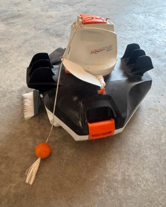 Robot pulisci piscina