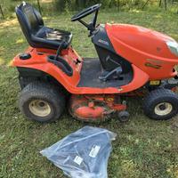 trattorino tagliaerba kubota 