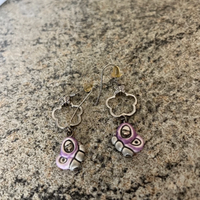 Orecchini pendenti THUN con farfalla