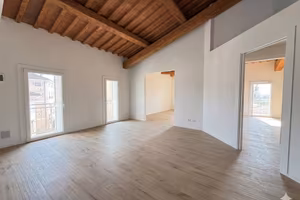 Appartamento di 117 m² con 4 locali e box auto a Z