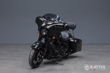 HARLEY DAVIDSON Street Glide 114 1868